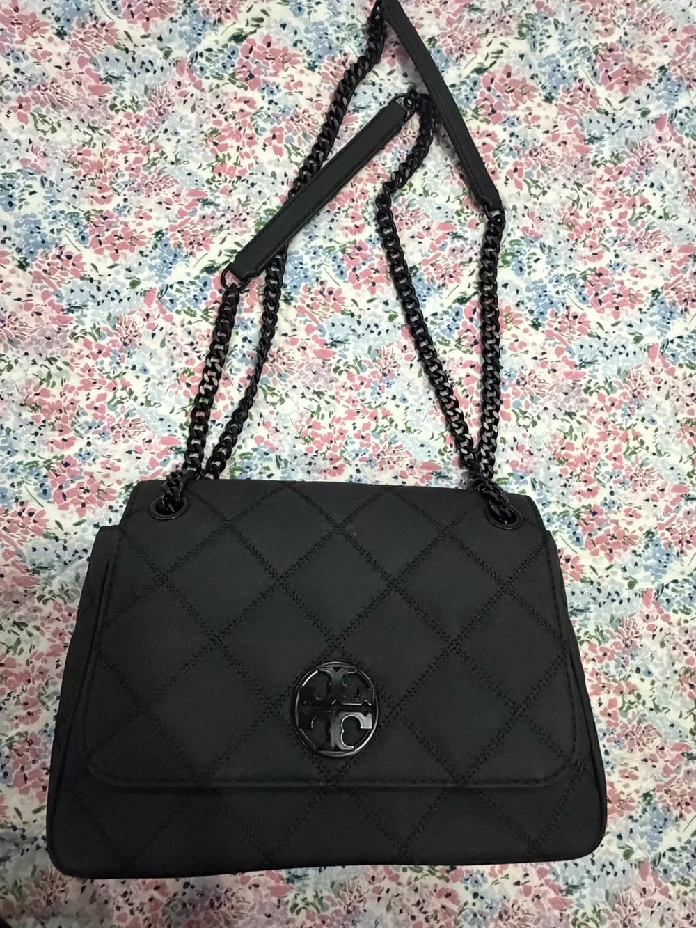 Tory Burch Black Quilted Shoulder Bag with Chain Strap